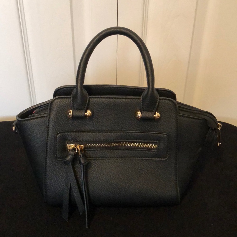 Small black purse with long strap for Cross body